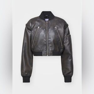 2nd day cropped Black genuine Leather Bomber Jacket detachable sleeves size 6